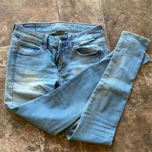 American Eagle. Super Stretch Jegging